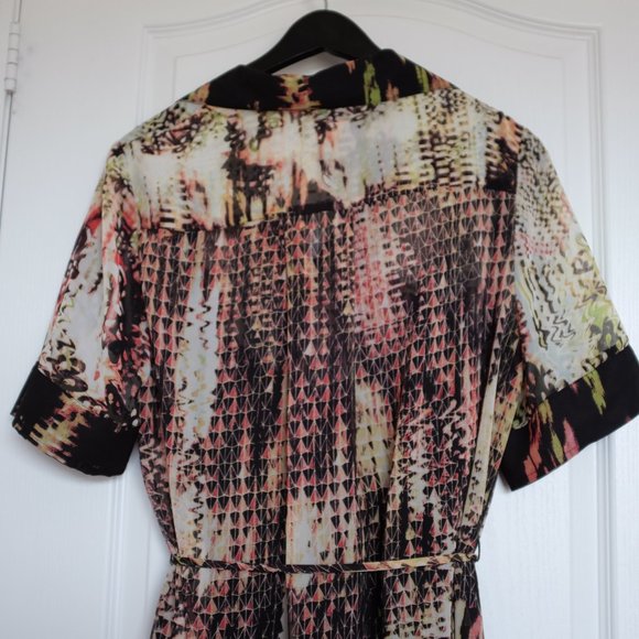 COPY - Roz & Ali Collared Shirt Dress with waist tie - Picture 4 of 14